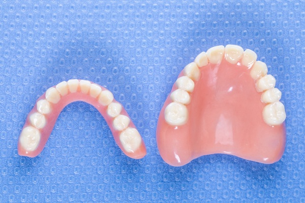 Dentures    : Types, Costs, And How To Find The Right Fit