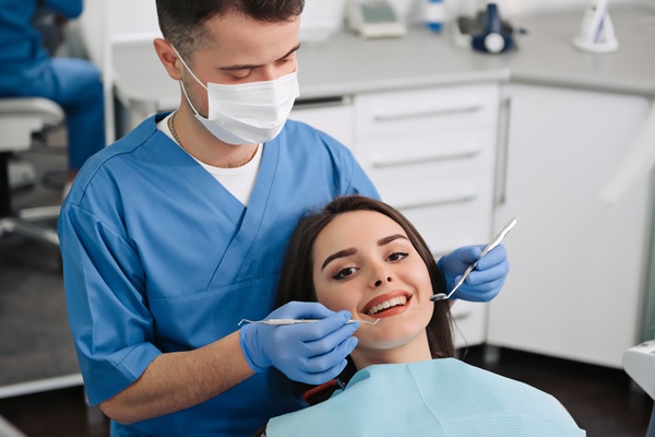 Reasons To Consider Teeth Whitening At A Dental Office